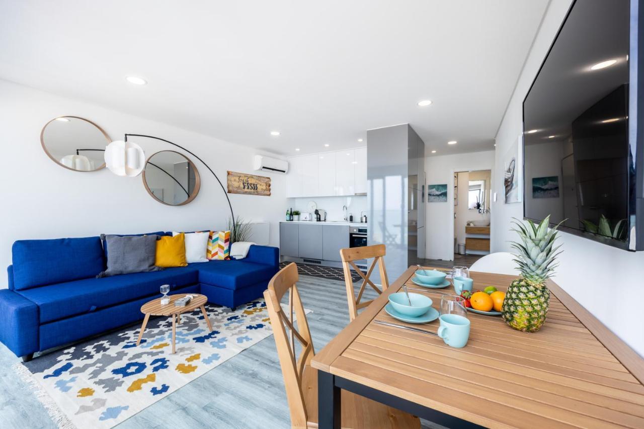 Frontline Seaview Apartment Budens Exterior photo
