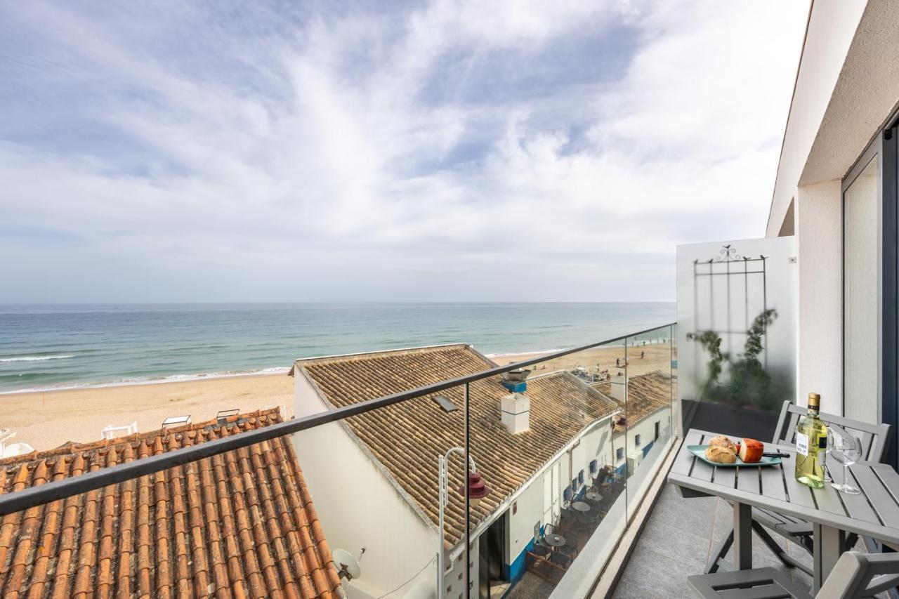 Frontline Seaview Apartment Budens Exterior photo